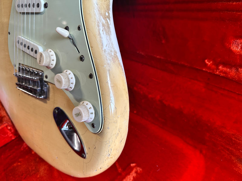 Fender Stratocaster Olympic White 1976