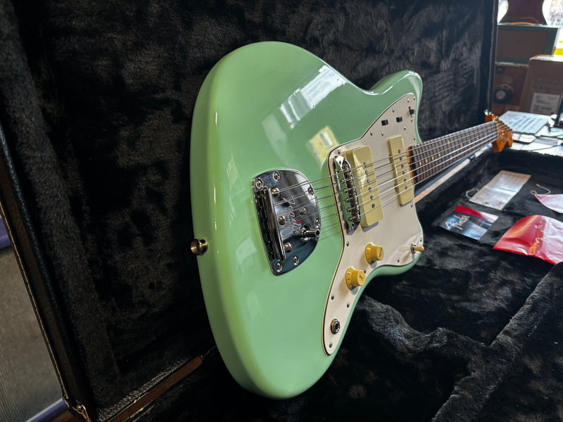 Fender '60's Jazzmaster Lacquer Surf Green 2018