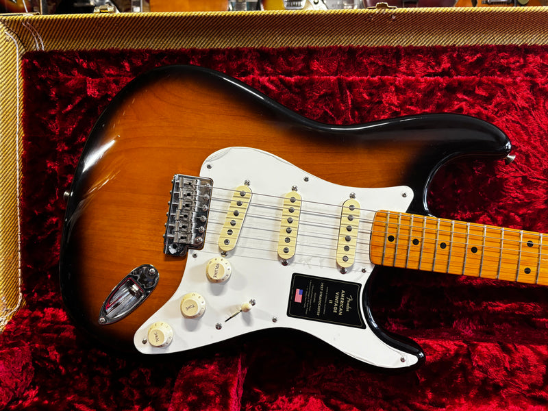 Fender American Vintage II 1957 Stratocaster Sunburst 2022