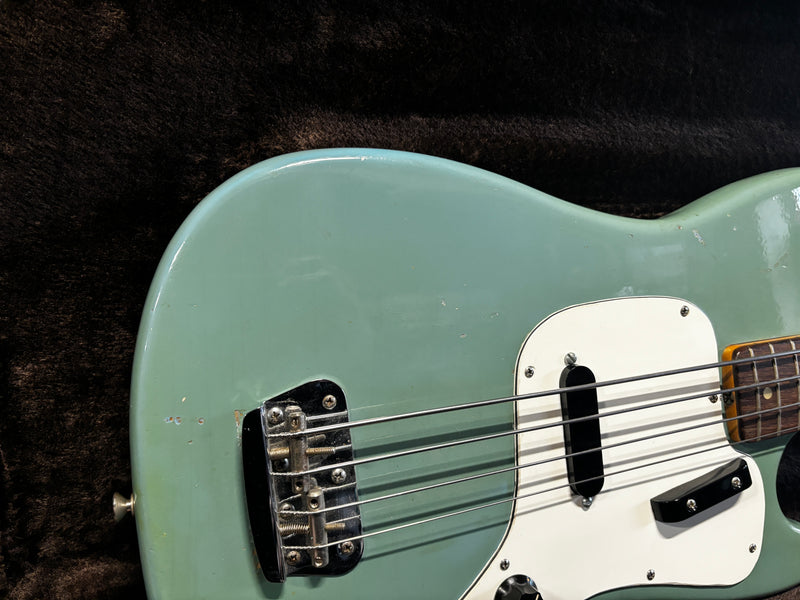 Fender Musicmaster Bass Daphne Blue 1972