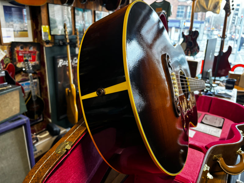 Gibson Custom Shop 1957 SJ-200 Vintage Sunburst VOS 2020