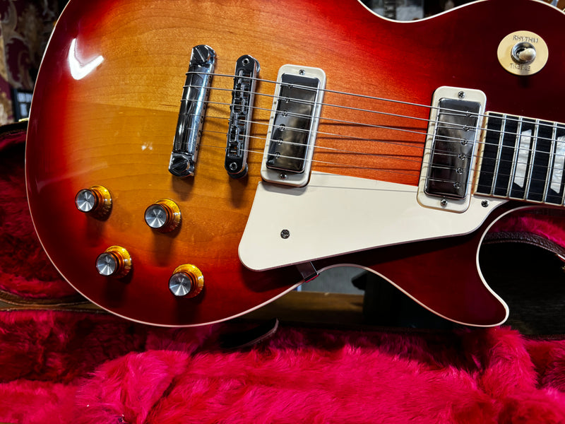 Gibson Les Paul '70s Deluxe Cherry Sunburst 2021