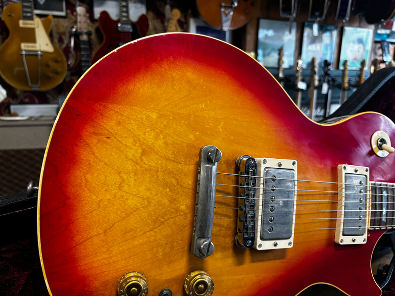 Gibson Les Paul Deluxe Cherry Sunburst 1980