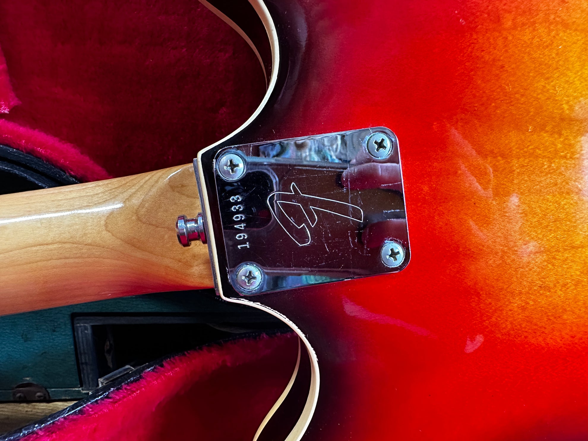 Fender Coronado II Sunburst 1966 - Some Neck Guitars