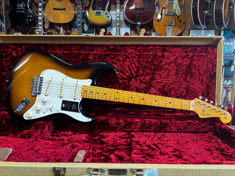 Fender American Vintage II 1957 Stratocaster Sunburst 2022