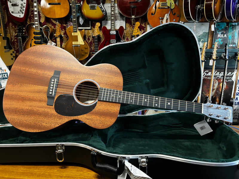 Martin 000-10E Road Series Sapele