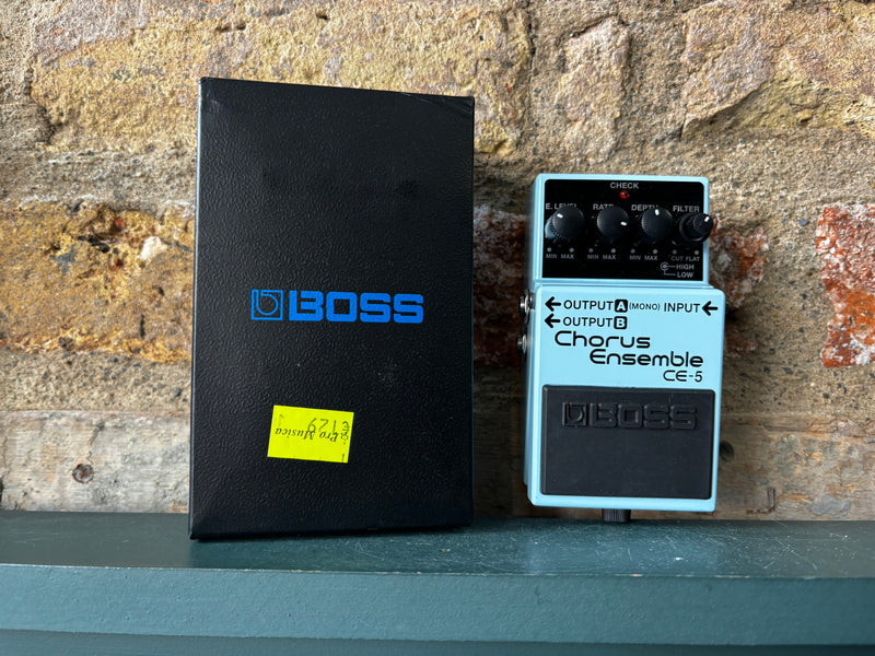 Boss CE-5 Chorus Ensemble