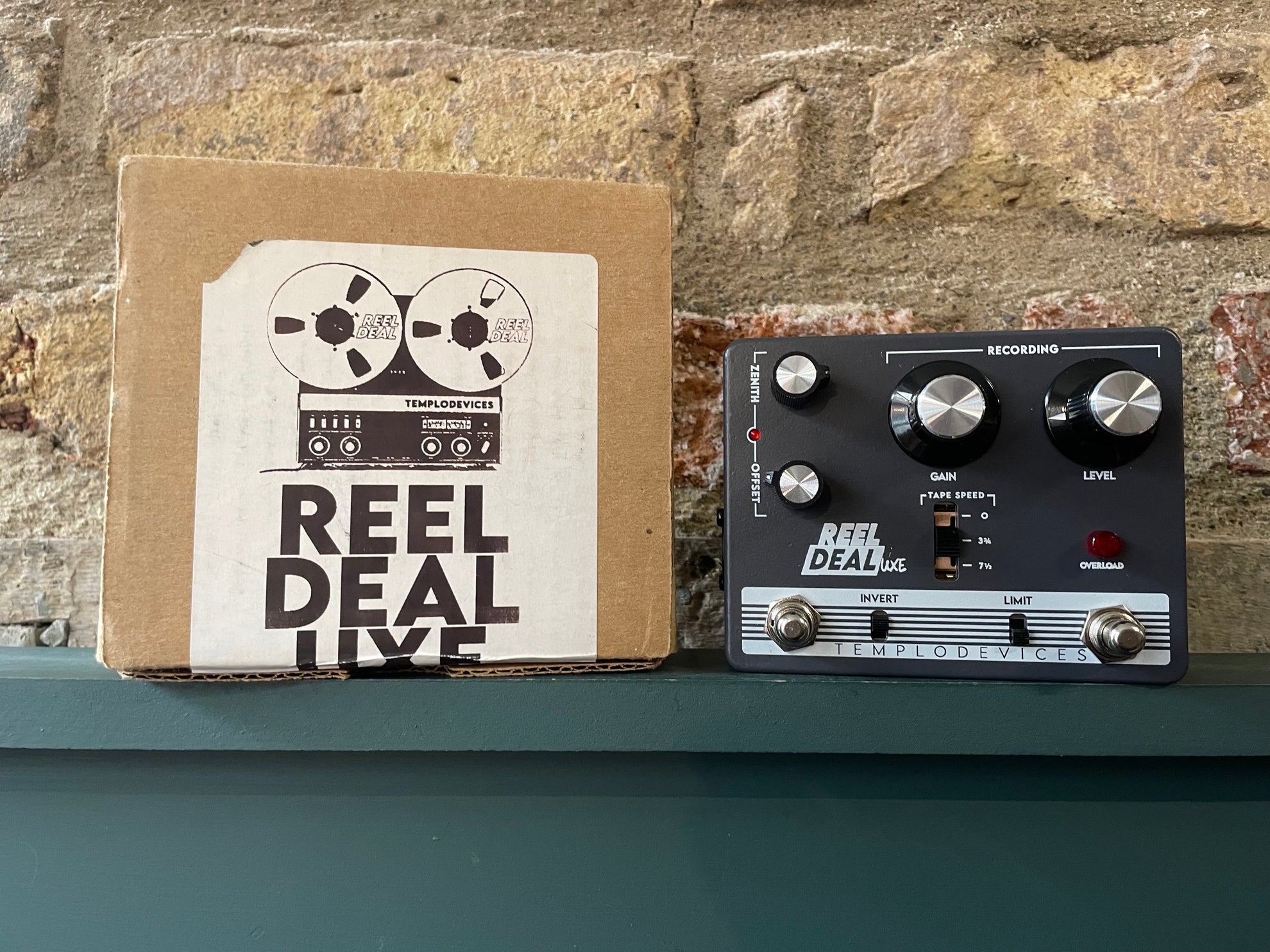 Reel Dealuxe Tape Preamp and Vibrato - Templo Devices