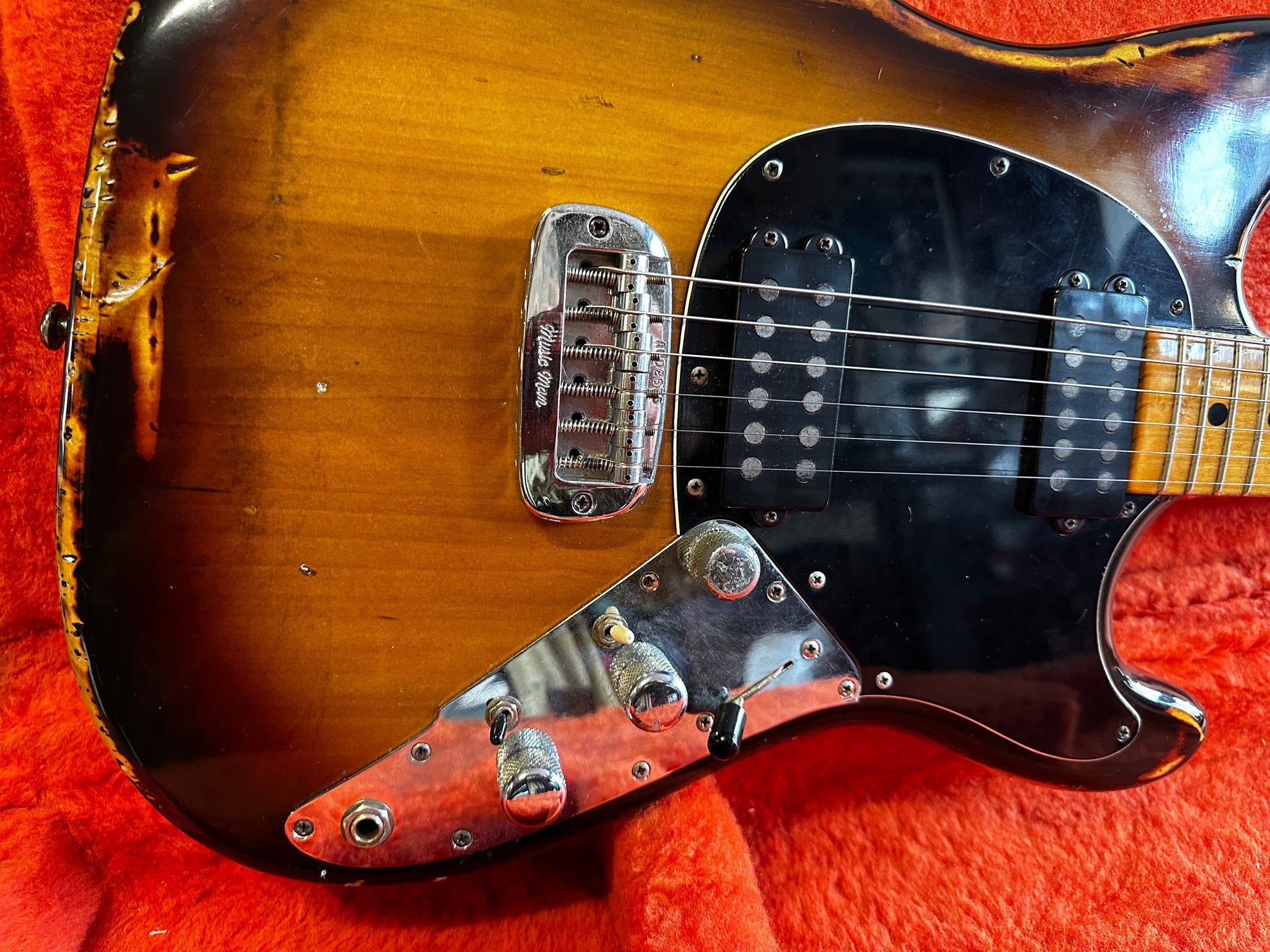 Music Man Sabre II Sunburst 1978 - Some Neck Guitars