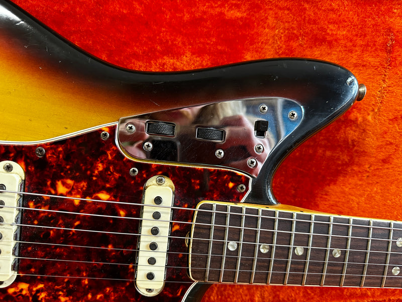 Fender Jaguar Sunburst 1965