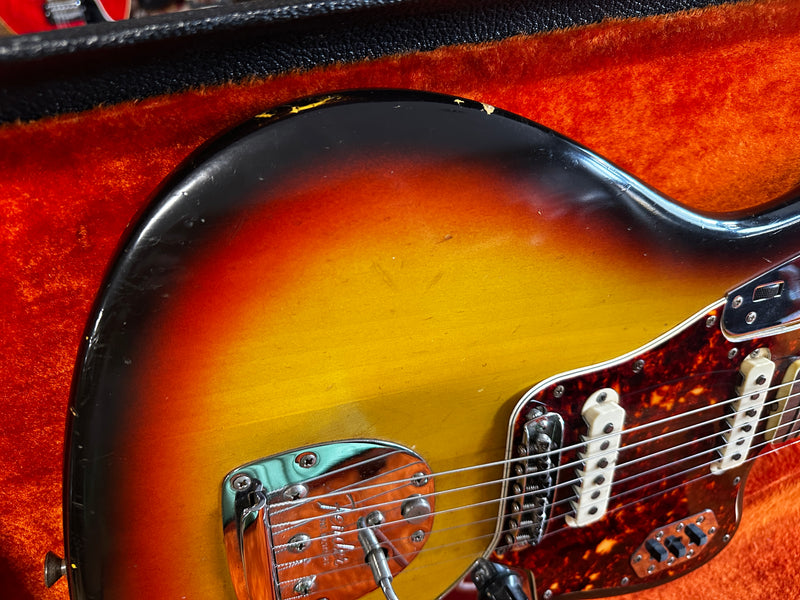 Fender Jaguar Sunburst 1965