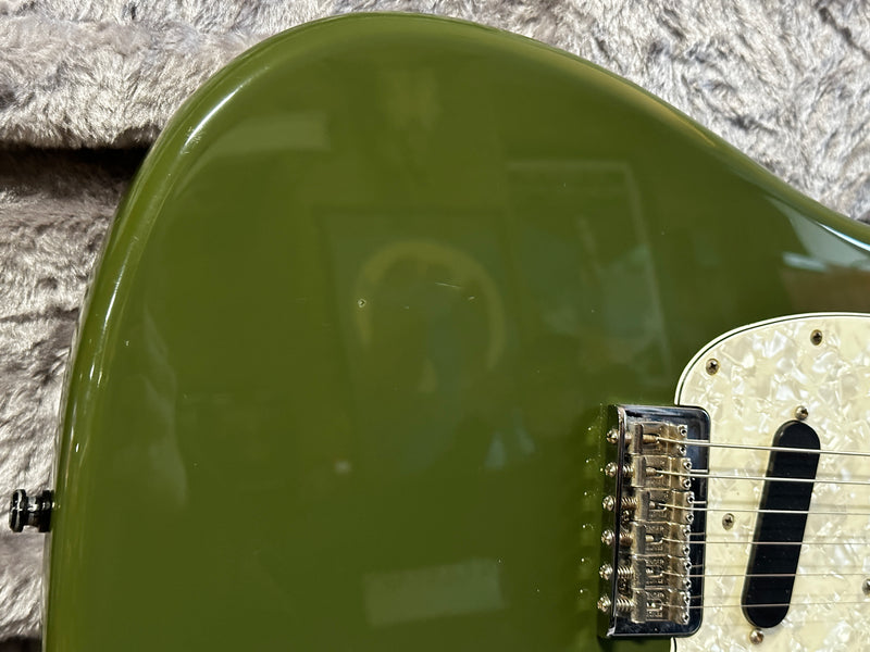 Fender Offset Series Mustang Olive 2017