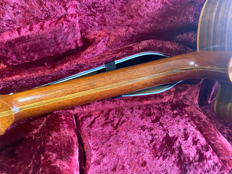 McIlroy AJ25c Cedar/Walnut 2002